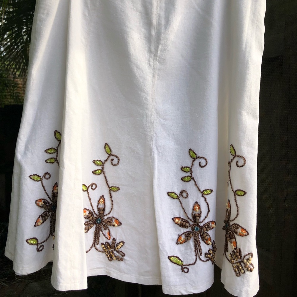 Carole Little White Linen Skirt, Beaded details.
